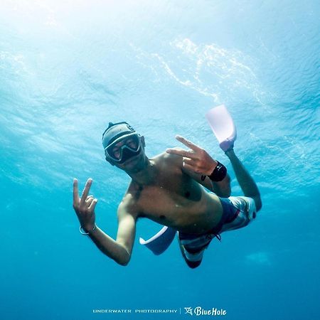 Bed and Breakfast 藍洞潛水blue Hole Dive Center Хенгчун Экстерьер фото